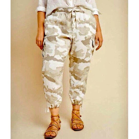 Anthropologie Pants - Anthropologie Camouflage Cargo Pants